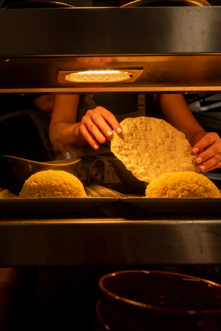 Preparing plates for service